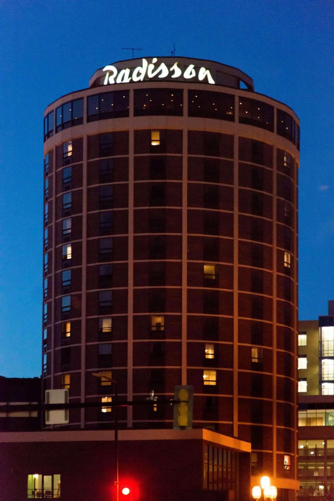 Radisson Hotel Duluth-Harborview Extérieur photo