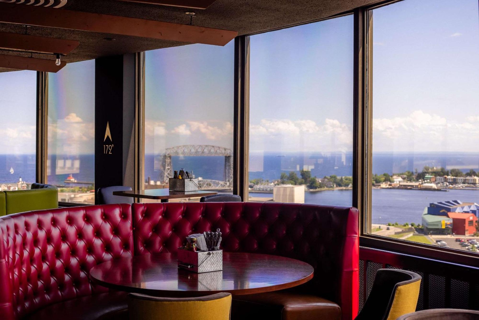 Radisson Hotel Duluth-Harborview Extérieur photo