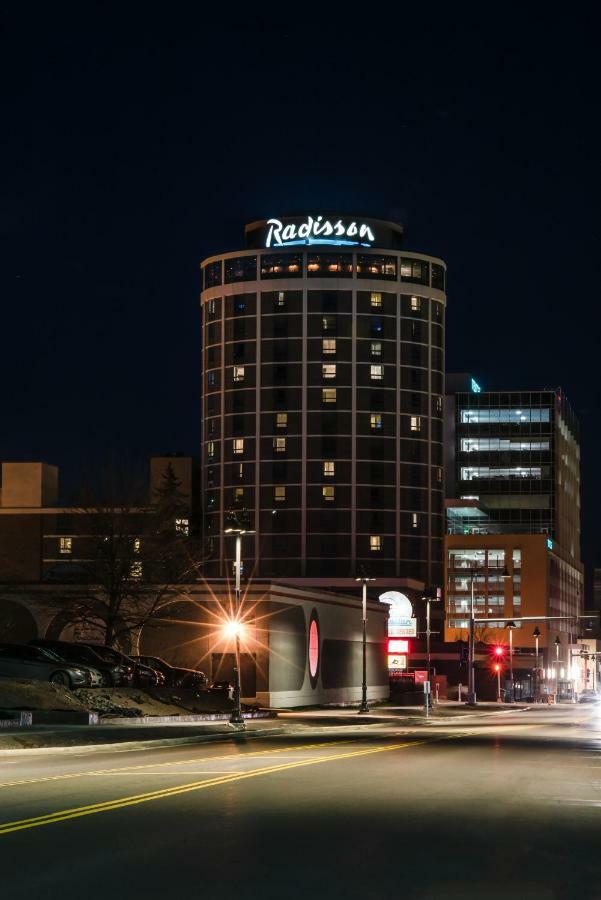 Radisson Hotel Duluth-Harborview Extérieur photo