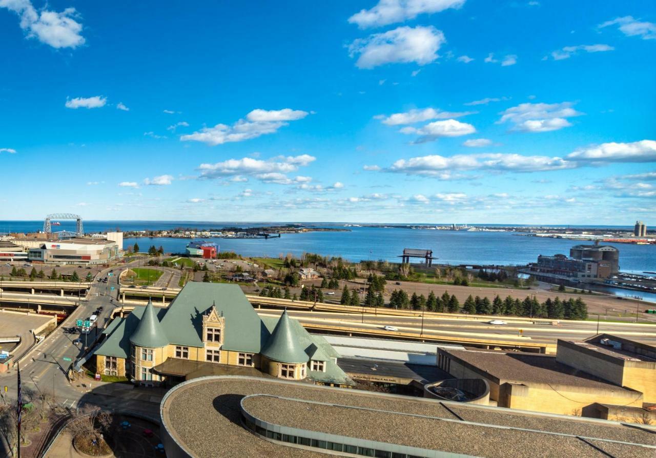 Radisson Hotel Duluth-Harborview Extérieur photo