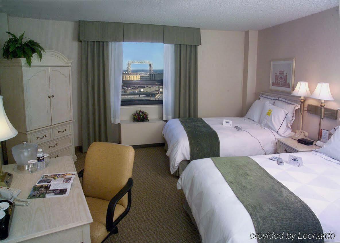 Radisson Hotel Duluth-Harborview Extérieur photo